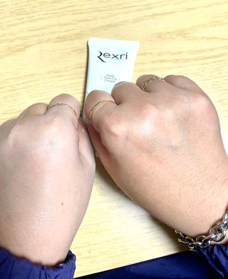 렉스리 데일리 톤업 크림 Rexri Daily Tone Up Cream — 5점을 준 리뷰어가 2022년 10월 올린 사용 사진