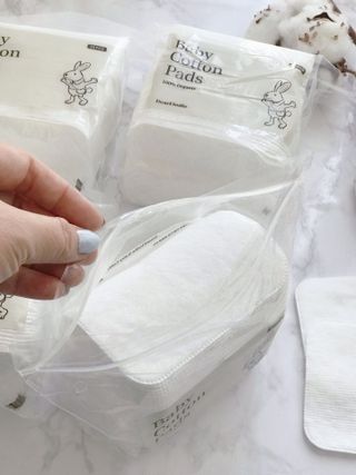 디어엘로디 프리미엄 유기농 베이비 솜티슈 40매 3 + 1 PACK — 5점을 준 리뷰어가 2021년 3월 올린 사용 사진