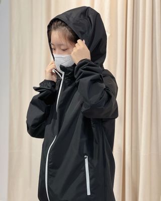 크노텐 후디집업자켓(다이어트땀복) — 5점을 준 리뷰어가 2022년 3월 올린 사용 사진