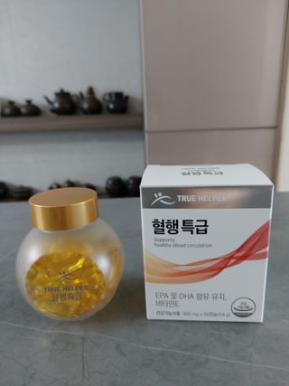 트루헬퍼 혈행 특급 초임계알티지 오메가3 1박스 2개월 — 5점을 준 리뷰어가 2023년 1월 올린 사용 사진
