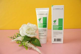 랑벨 내츄럴 프레시 업 선크림 75ml — 5점을 준 리뷰어가 2022년 5월 올린 사용 사진