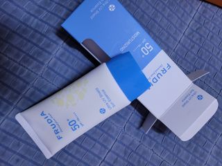 [후르디아] 혼합자차 선 에센스+톤업 선크림 2종 — 5점을 준 리뷰어가 2021년 4월 올린 사용 사진