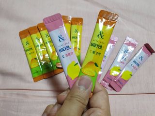 비타앤C 레몬맛, 망고맛 — 5점을 준 리뷰어가 2021년 8월 올린 사용 사진