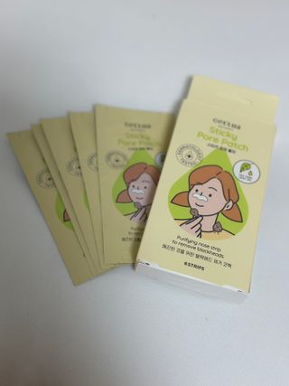 세뚜아(Cettua) 세뚜아 스티키 포어 패치 Cettua Sticky Pore Patch — 5점을 준 리뷰어가 2023년 8월 올린 사용 사진