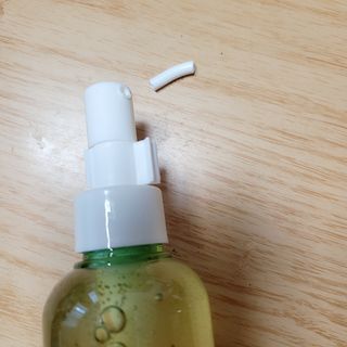 스킨큐어 산다화 순한 클렌징 동백 오일 200ml — 1점을 준 리뷰어가 2023년 3월 올린 사용 사진