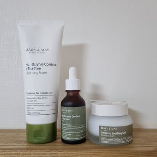 마리엔메이 센서티브 수딩 젤 크림 + 어성초 티트리 추출물 세럼 + 어성초 티트리 모공 클렌징 폼 — 5점을 준 리뷰어가 2021년 8월 올린 사용 사진