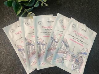 세뚜아(Cettua) [세뚜아] 타임리스 바이탈 페이셜 마스크팩  Cettua Timeless  Vital Mask 5매 — 5점을 준 리뷰어가 2024년 5월 올린 사용 사진