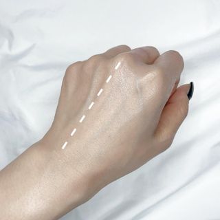 아이레시피 모이스트터치 스포츠 선밀크 50ml (SPF50+ PA+++) — 2.5점을 준 리뷰어가 2023년 6월 올린 사용 사진