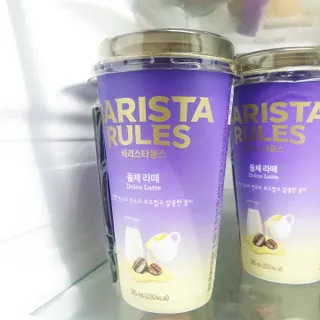 바리스타룰스 돌체 라떼 — 5점을 준 리뷰어가 2023년 4월 올린 사용 사진