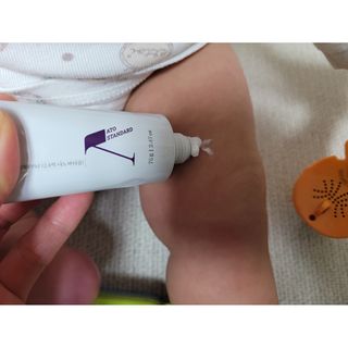 아토스탠다드 베이비크림 — 3.5점을 준 리뷰어가 2020년 12월 올린 사용 사진