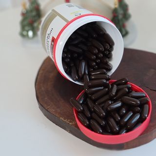 Swisse 스위스 고함량 프로폴리스 2,000mg 210정 — 5점을 준 리뷰어가 2021년 12월 올린 사용 사진