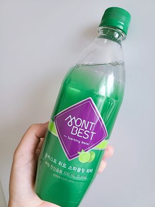 몽베스트 Montbest with Sparkling water Lime20병 — 5점을 준 리뷰어가 2021년 10월 올린 사용 사진