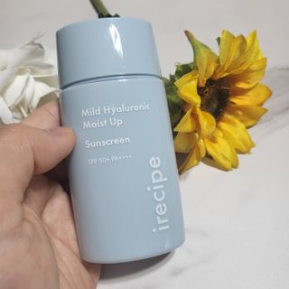 아이레시피 마일드 히알루로닉 모이스트 업 선스크린 SPF50+ PA++++ — 5점을 준 리뷰어가 2023년 6월 올린 사용 사진