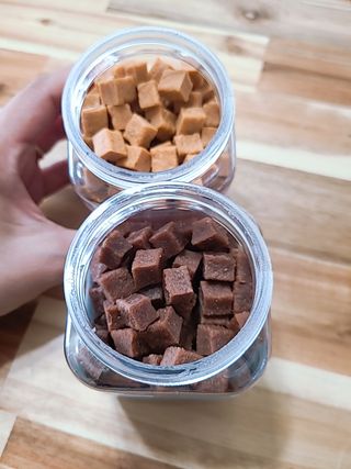 페페로니 진짜 오메가3 연어+소고기 180g+180g — 5점을 준 리뷰어가 2021년 7월 올린 사용 사진