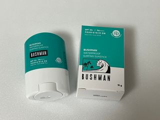부쉬맨 워터프루프 서핑 선스틱 16g SPF50+ PA++++ — 5점을 준 리뷰어가 2023년 4월 올린 사용 사진