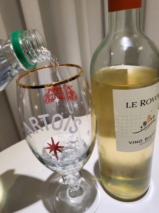 몽베스트 Montbest with Sparkling water Plain 20병 — 5점을 준 리뷰어가 2022년 12월 올린 사용 사진