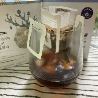 (주)쟈뎅 쟈뎅 클래스 핸드 드립 커피 10P 2종_디카페인 1종+랜덤 플레이버 1종 — 5점을 준 리뷰어가 2021년 4월 올린 사용 사진