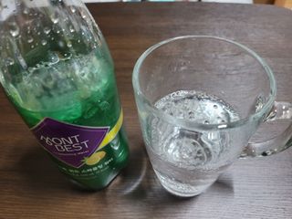 몽베스트 Montbest with Sparkling water Lemon OR Lime 20병(랜덤) — 5점을 준 리뷰어가 2023년 2월 올린 사용 사진