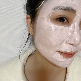 약손명가코스메틱 필킨 블룸 셀 브라이트닝 마스크 — 4.5점을 준 리뷰어가 2022년 6월 올린 사용 사진