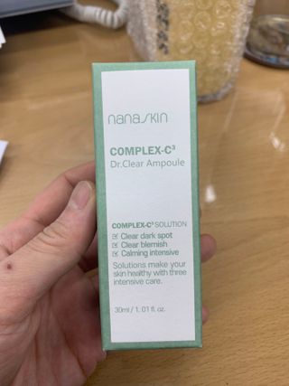 나나스킨 콤플렉스씨쓰리닥터클리어앰플 — 5점을 준 리뷰어가 2021년 11월 올린 사용 사진