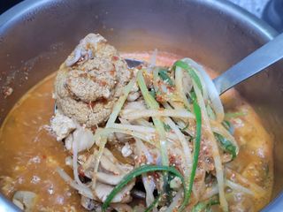 소담스퀘어 상암 궁중해물탕조씨집 백년가게 조씨집 팔뚝탕1인분550g — 5점을 준 리뷰어가 2022년 12월 올린 사용 사진