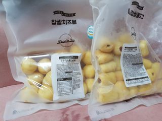 Dog&Ball 독앤볼 [Dog&Ball] 미니찹쌀볼도그 찹쌀치즈볼 — 5점을 준 리뷰어가 2021년 9월 올린 사용 사진