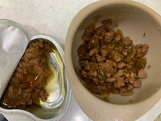 비타크래프트 조에시 하트캔 85g 강아지 습식캔 10캔 — 5점을 준 리뷰어가 2021년 7월 올린 사용 사진
