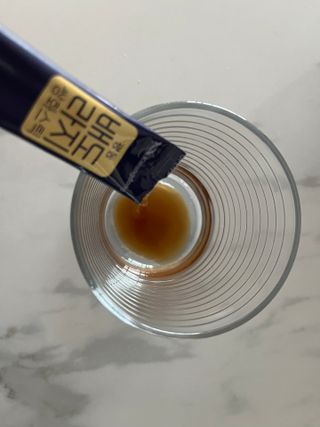 광동생활건강 나우 [광동] 배도라지 쌍화스틱 10mL x 100포 — 5점을 준 리뷰어가 2023년 2월 올린 사용 사진