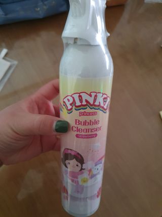 주식회사 권브라더스 [권브라더스] 목욕놀이 필수템, 핑키공주 유아버블클렌저 300ml 대용량 몽글몽글 구름 속 딸기향 — 5점을 준 리뷰어가 2022년 1월 올린 사용 사진