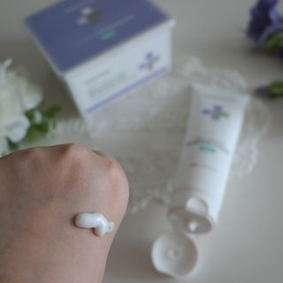 바노바기 코스메틱 바노바기 밀크씨슬 리페어 시카 폼 클렌저 플러스 120ml + 퀵 마스크 플러스 30매 — 5점을 준 리뷰어가 2023년 8월 올린 사용 사진