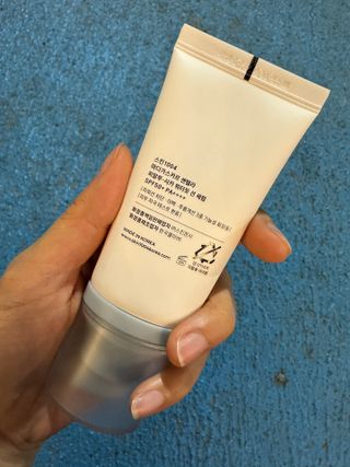 [스킨1004] 마다가스카르 센텔라 히알루-시카 워터핏 선세럼 50ml — 5점을 준 리뷰어가 2024년 5월 올린 사용 사진