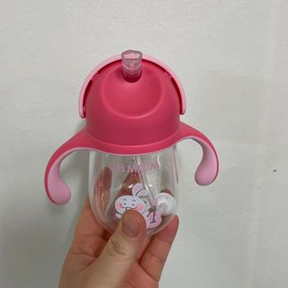 유비맘 트라이탄 코니빨대컵_컬러 랜덤 발송 — 3점을 준 리뷰어가 2021년 3월 올린 사용 사진