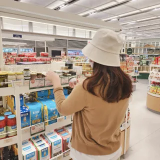 [스테이피플] STAYPEOPLE BUCKET HAT (IVORY) — 5점을 준 리뷰어가 2022년 9월 올린 사용 사진