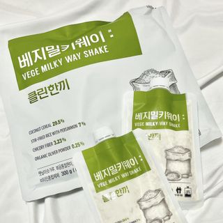 클린24시간  클린한끼 쉐이크 1세트 (5개) — 5점을 준 리뷰어가 2023년 3월 올린 사용 사진