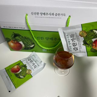 즙한가득 양배추사과즙/석류즙 30포, 선물박스 택1 — 5점을 준 리뷰어가 2022년 1월 올린 사용 사진