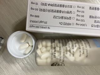 [큐라에스] 뮤신콜라겐 더마3 76.8(1개월분) — 5점을 준 리뷰어가 2023년 12월 올린 사용 사진