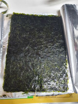 [해림맛김] 들기름에 구운 바삭바삭 김 4종 세트 + 1종 랜덤발송 총5개입 — 5점을 준 리뷰어가 2021년 2월 올린 사용 사진