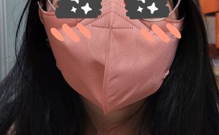 애니가드 셋업마스크 4컬러 각 10매입 [크리미베이지, 캐시미어로즈, 초콜렛브라운, 미드나잇네이비] — 4점을 준 리뷰어가 2022년 2월 올린 사용 사진