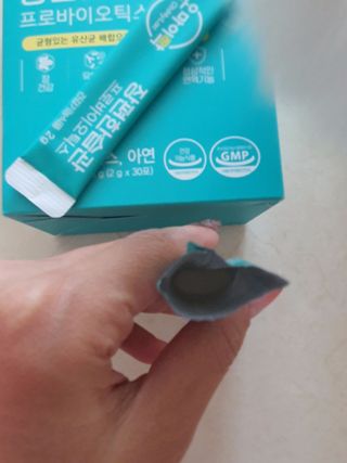 [유산균] 오마이락 장편한습관 프로바이오틱스 30P — 5점을 준 리뷰어가 2022년 11월 올린 사용 사진