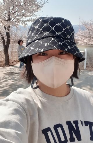 애니가드 셋업메베마스크 (대형 4컬러 + 중형 4컬러) — 5점을 준 리뷰어가 2022년 4월 올린 사용 사진