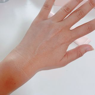 프리마인 선크림만 바꿨을 뿐인데 매일 물 2L챙겨먹고 기초케어 완벽하게 한 물빛피부 완성,셀라브UV프로텍터 — 5점을 준 리뷰어가 2023년 8월 올린 사용 사진