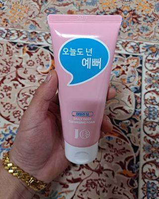 IO 아이오 오늘도 넌 예뻐 - 데일리딥 클렌징폼 — 5점을 준 리뷰어가 2021년 2월 올린 사용 사진