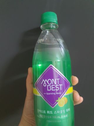 몽베스트 Montbest with Sparkling water Lemon OR Lime 20병(랜덤) — 5점을 준 리뷰어가 2021년 10월 올린 사용 사진