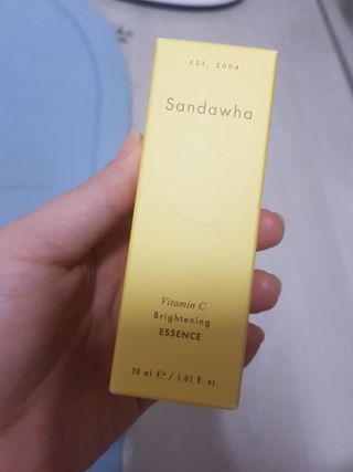 스킨큐어 산다화 비타민c 화이트닝 에센스 30ml — 5점을 준 리뷰어가 2023년 7월 올린 사용 사진