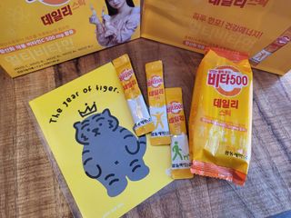 광동제약 [광동] 비타500데일리스틱 70포X2개 + 뚱랑이엽서 + 쇼핑백 증정 — 5점을 준 리뷰어가 2022년 1월 올린 사용 사진