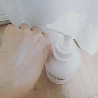[닥터문] 프리미엄 알로에베라 선크림 500ml — 5점을 준 리뷰어가 2022년 6월 올린 사용 사진
