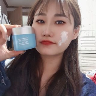 Dr.느루벗 느루벗 모이스쳐 24 크림 — 5점을 준 리뷰어가 2021년 3월 올린 사용 사진