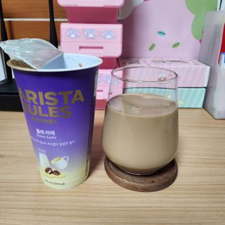 바리스타룰스 돌체 라떼 — 5점을 준 리뷰어가 2023년 4월 올린 사용 사진