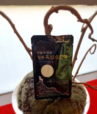 광동생활건강 MF [광동] 바르게 만든 광동 흑염소 진액 70ml * 30포 1박스 — 5점을 준 리뷰어가 2024년 5월 올린 사용 사진