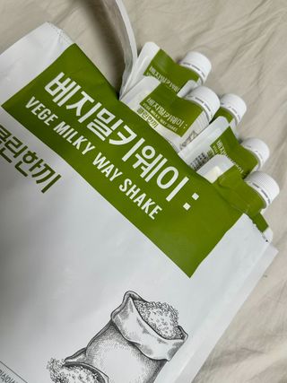 클린24시간  클린한끼 쉐이크 1세트 (5개) — 5점을 준 리뷰어가 2023년 4월 올린 사용 사진